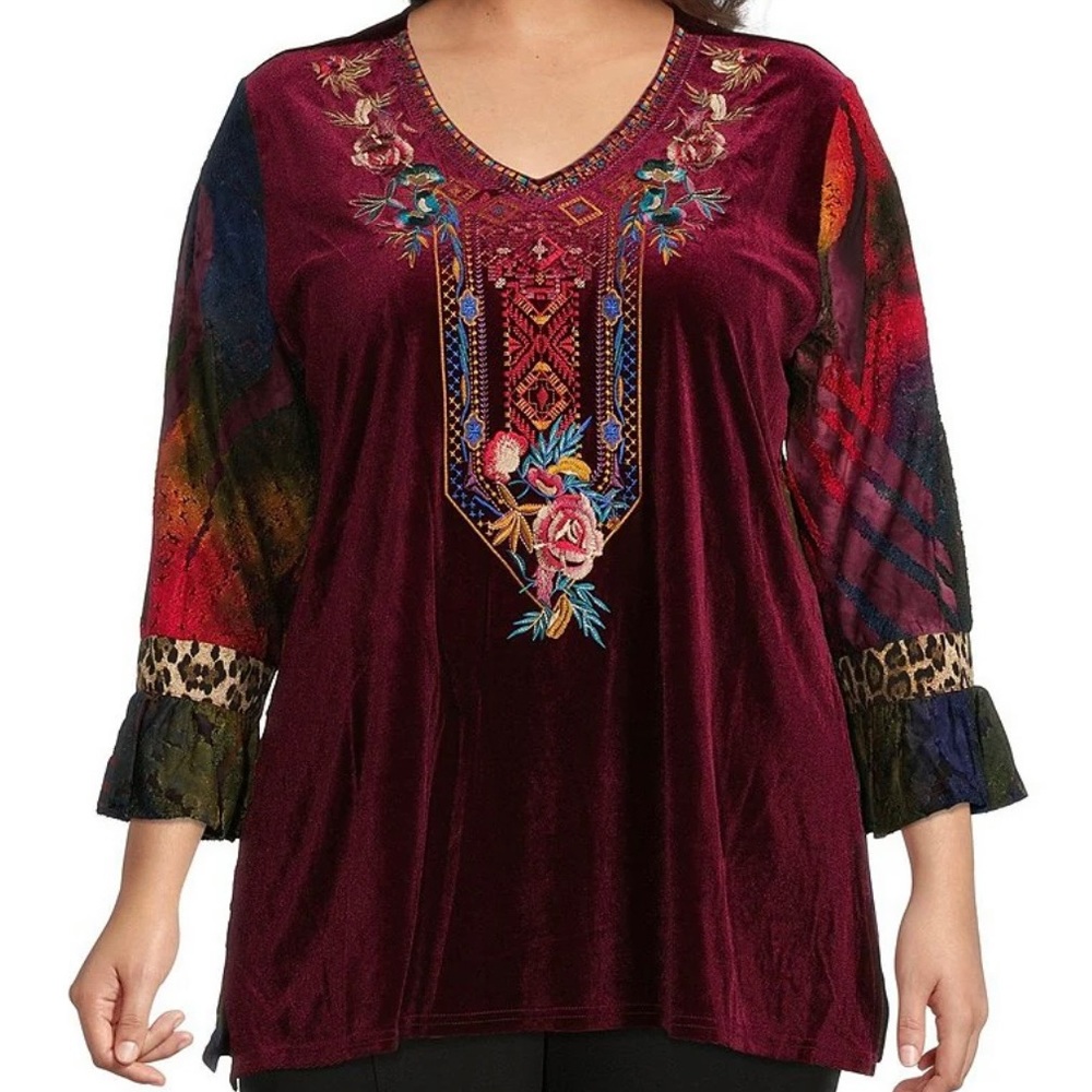 NWOT Calessa Top 1X